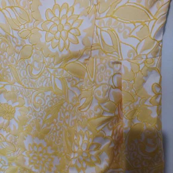 Luxe by Carmen Marc Valvo Yellow Dress sz 6 Sleeveless Cocktail - Picture 7 of 8